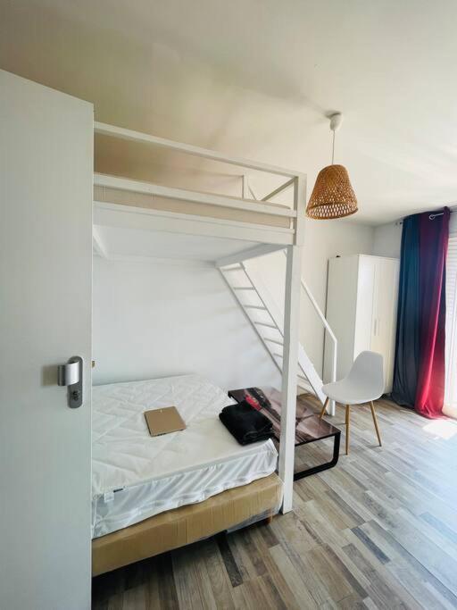 Petit Studio Centre Joliette Марсель Экстерьер фото